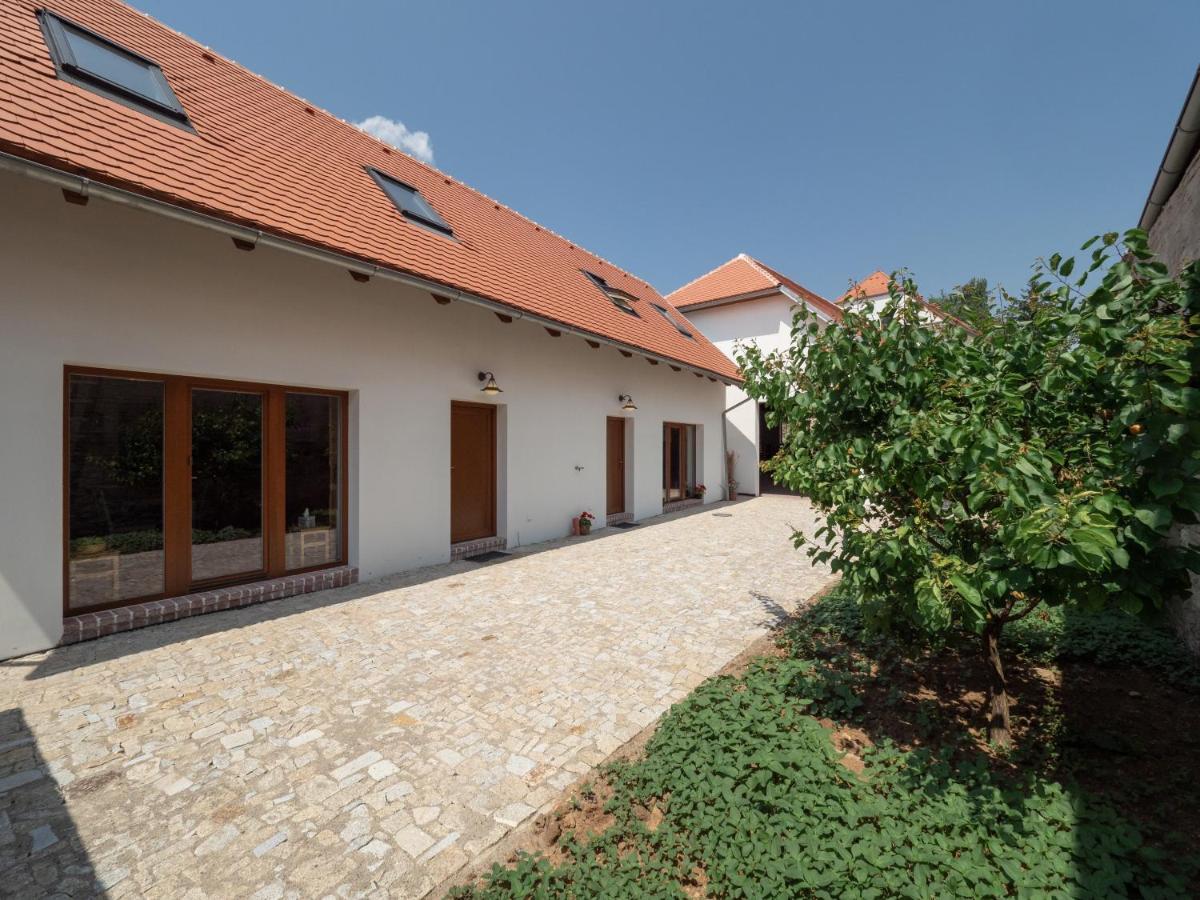 Penzion Andel Šatov Esterno foto